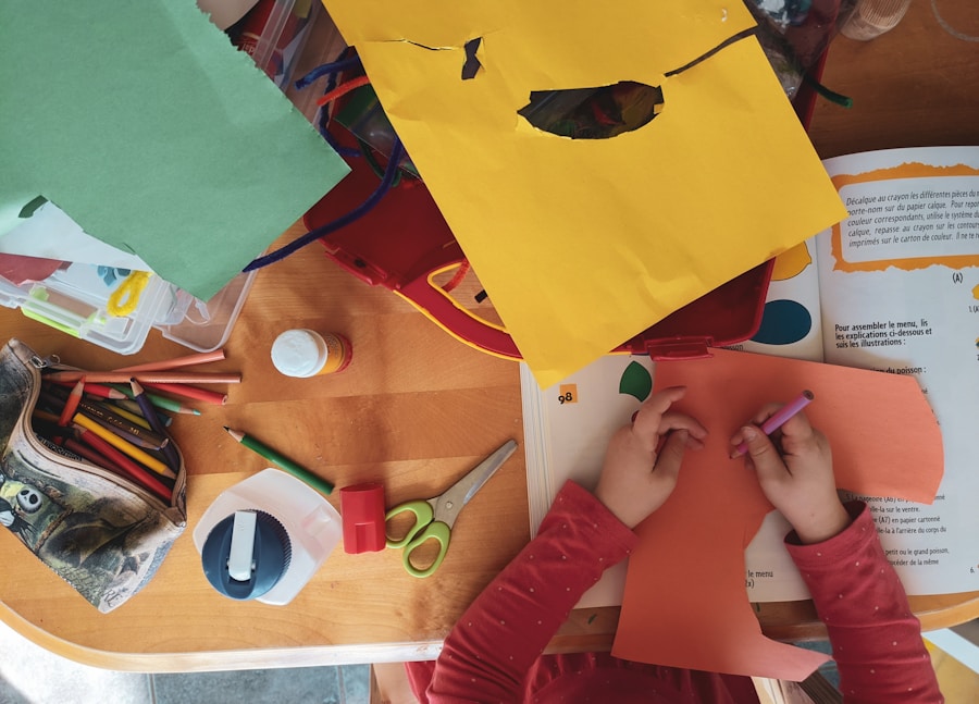 5 divertidas manualidades de reciclaje para niños: ¡Aprende y diviértete en casa!