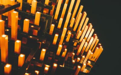 Ideas Originales para Decorar con Candelabros de Cartón en tu Hogar