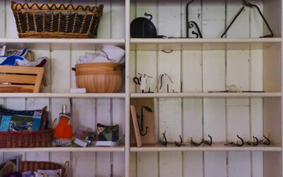 Descubre la tendencia deco de cestería y objetos recuperados de Indonesia que está conquistando España